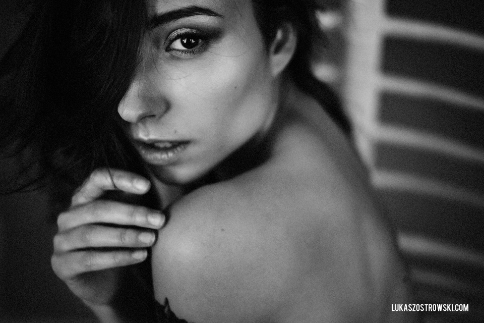 sesja kobieca śląsk, kobieca sesja zdjęciowa, sesja kobieca studio, sesja fotograficzna kobieca, sesja kobieca kraków, sesja kobieca katowice, zdjęcia akty,fotografia aktu kobiecego, sesja buduarowa,sesja kobieca buduarowa, sesja aktowa, sesja indywidualna, kobieca sesja zdjęciowa gliwice, sesja kobieca buduarowa śląsk, sesja fotograficzna kobieca katowice, zdjęcia akty