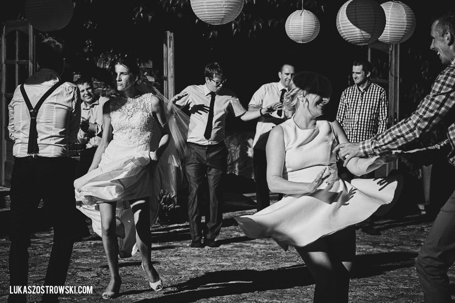 Pałac Czarny Las ślub w plenerze, ceremonia w plenerze, wesele plenerowe, slow wedding, Pałac czarny las woźniki, 